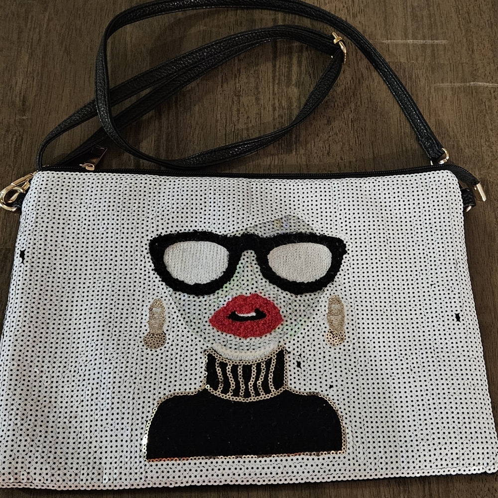 Stylish Black and White Sequin Clutch/Crossbody